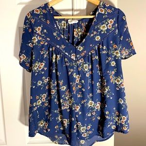 Sienna sky floral top